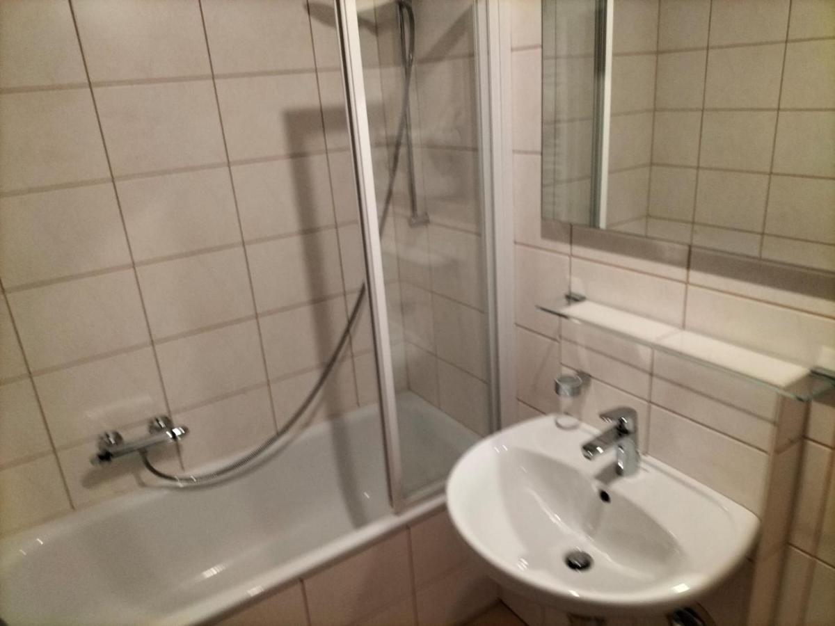 Bremer Handelshaus Fremdenzimmer Munden  Ngoại thất bức ảnh